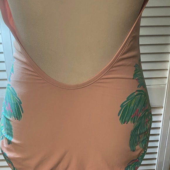 Lilly Pulitzer One piece Bathing Suit - Picture 12 of 16